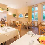 Hotel Western Geheimer Rat 3*