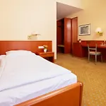 Western Geheimer Rat Hotel 3*