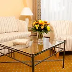 فندق Western Geheimer Rat 3*
