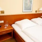 Western Geheimer Rat Hotel 3*