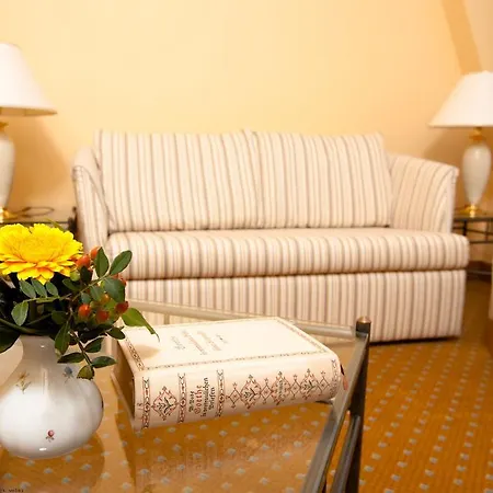 Hotel Western Geheimer Rat 3*
