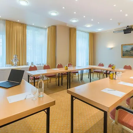 Hotell Western Geheimer Rat 3*