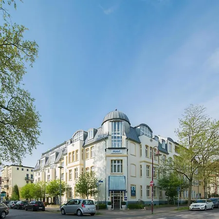Western Geheimer Rat Hotel 3*
