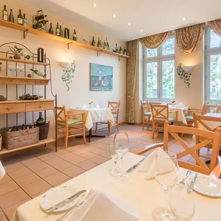 Hotel Western Geheimer Rat 3*