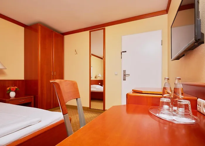 Western Geheimer Rat 3* マクデブルク